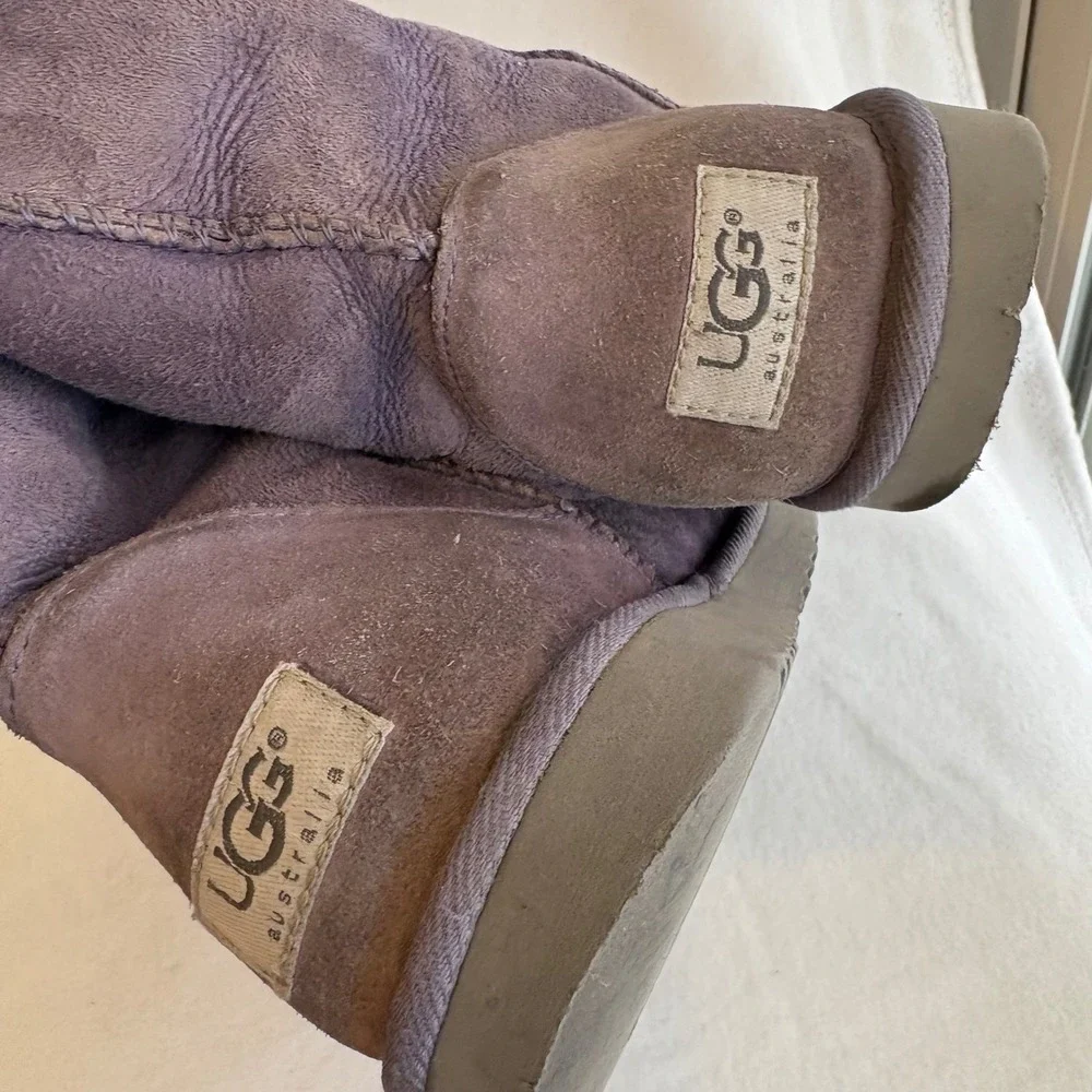UGG Australia Classic Tall Purple Suede Sheepskin Boots Womens 5815